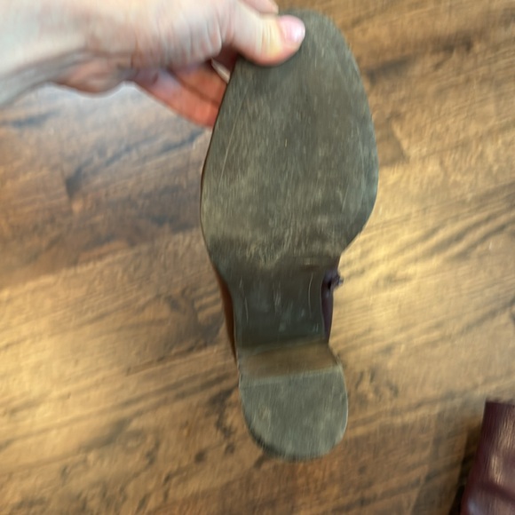 Lucky Brand Burgundy Heel Bootie size 8.5 women - Picture 5 of 7
